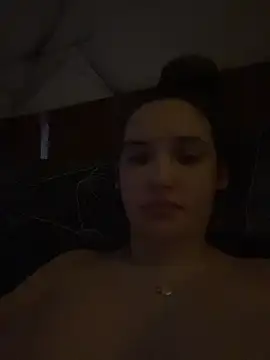 Holly Molii online show from 03-28-26, 06:02