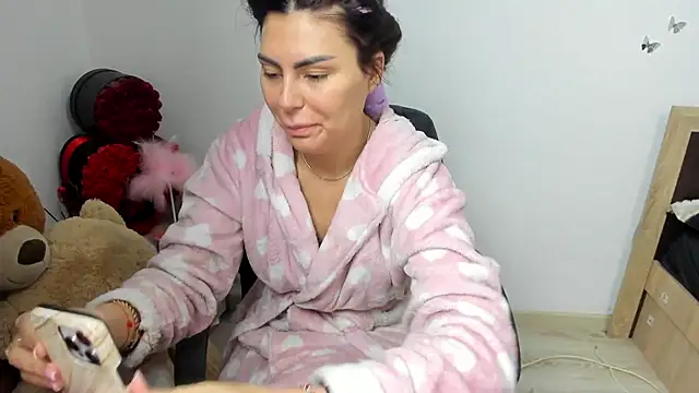 kilenyapatrice online show from 03-08-26, 11:14