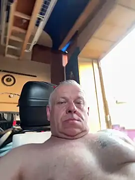 JakubW79 online show from 05-28-26, 06:27