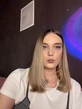 Alisa Rise online show from 04-01-26, 04:48