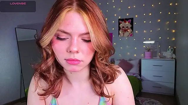 Red  Candy online show from 06-06-26, 08:52