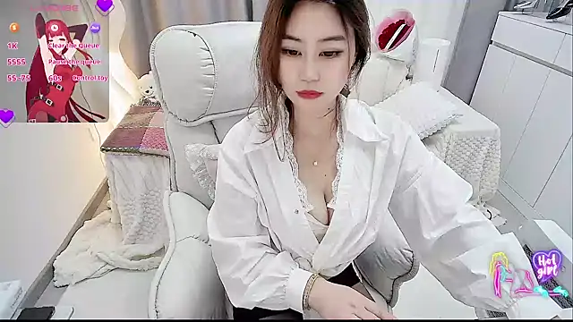 Feifei-cn online show from 03-23-26, 01:42