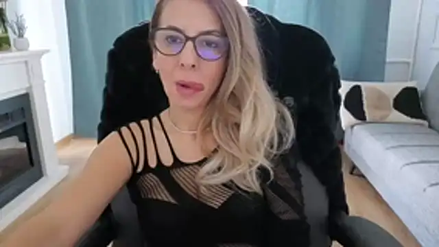 SukyGirl online show from 03-18-26, 08:28