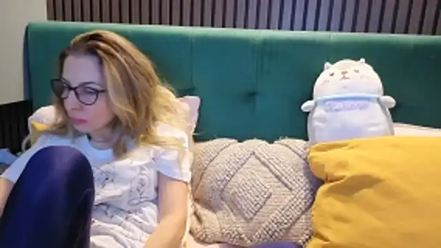 SukyGirl online show from 04-04-26, 08:01