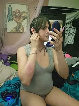 ellajval999 online show from 07-25-26, 11:13