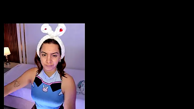 CamilaVegas  online show from 05-26-26, 12:45