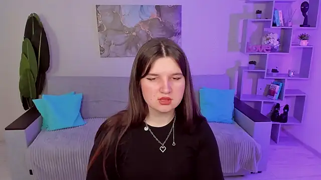Snapshot of BonneyLove chatting on 02-26-26, 05:23 BonneyLove online show from 02-26-26, 05:23