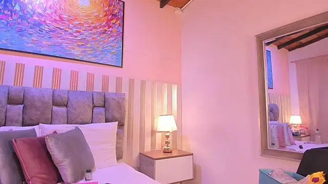 nova lane online show from 12-01-25, 08:36