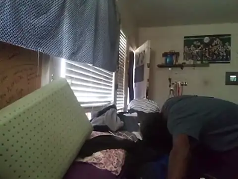 DevinToore online show from 03-05-26, 04:36