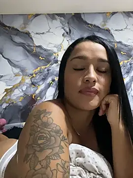 KatalinnaBrown online show from 02-04-26, 11:27