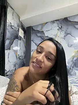 Snapshot of KatalinnaBrown chatting on 02-25-26, 11:20 KatalinnaBrown online show from 02-25-26, 11:20