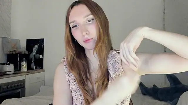 LisaIcon online show from 02-09-26, 07:40