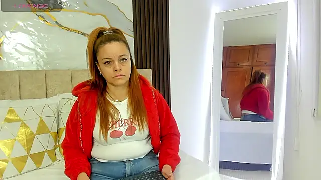 cristalwalker   online show from 01-13-26, 10:31