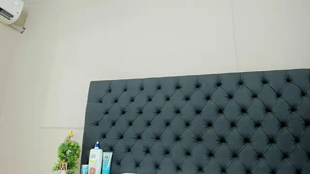  candy jade  online show from 05-15-26, 12:34