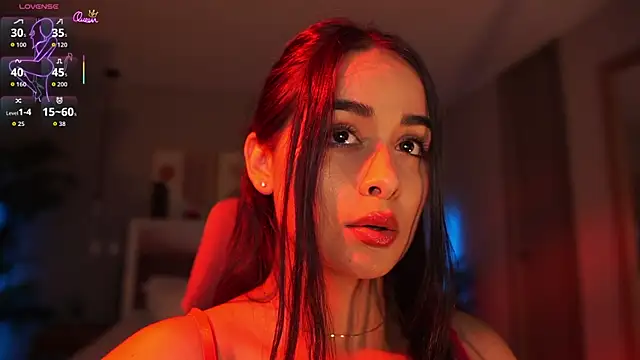 Snapshot of abigail_adamss chatting on 07-12-26, 06:10 abigail adamss online show from 07-12-26, 06:10