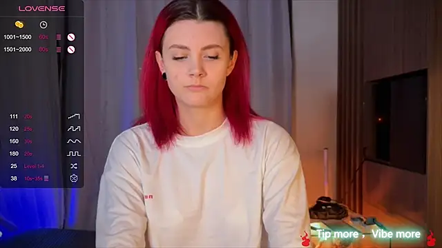 Snapshot of HarpyWitch chatting on 02-01-25, 07:55 HarpyWitch online show from 02-01-25, 07:55