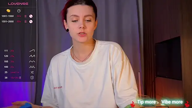 Snapshot of HarpyWitch chatting on 02-27-25, 07:47 HarpyWitch online show from 02-27-25, 07:47