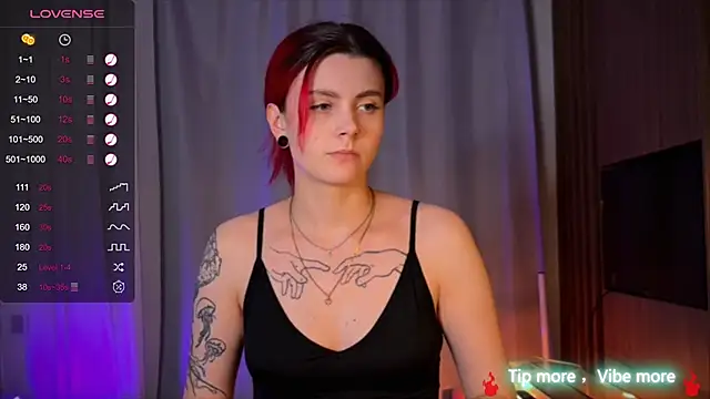 Snapshot of HarpyWitch chatting on 03-01-25, 07:59 HarpyWitch online show from 03-01-25, 07:59