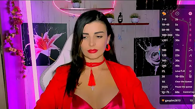 Snapshot of KayWuds chatting on 02-26-26, 03:00 KayWuds online show from 02-26-26, 03:00