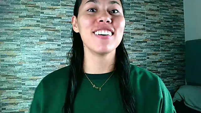 Snapshot of _joy_yva chatting on 02-14-25, 07:12 joy yva online show from 02-14-25, 07:12