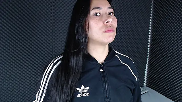 Snapshot of _joy_yva chatting on 01-11-26, 09:20 joy yva online show from 01-11-26, 09:20