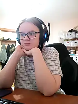 DivaMarisa online show from 03-22-25, 02:59