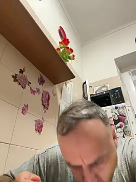 Lecatore80 online show from 04-13-26, 04:23