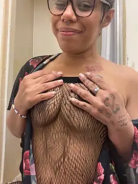 Princess Desirae online show from 05-25-26, 06:52