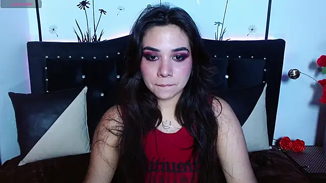 Lune Claire online show from 04-15-26, 02:40