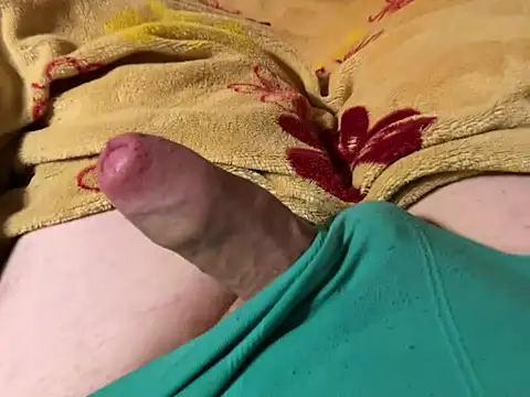 Snapshot of Max_2515 chatting on 02-15-25, 12:54 Max 2515 online show from 02-15-25, 12:54