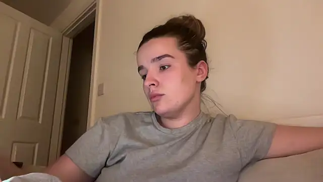 maisiesmithx online show from 03-09-26, 10:03