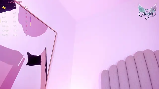 Nikki Angel  online show from 09-18-25, 07:27