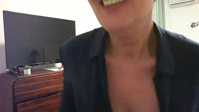 Snapshot of __Angel78__ chatting on 03-07-25, 01:51 Angel78 online show from 03-07-25, 01:51