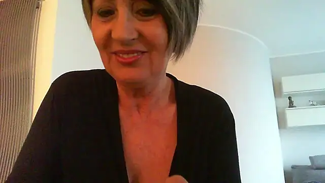 Snapshot of __Angel78__ chatting on 10-20-25, 12:05 Angel78 online show from 10-20-25, 12:05
