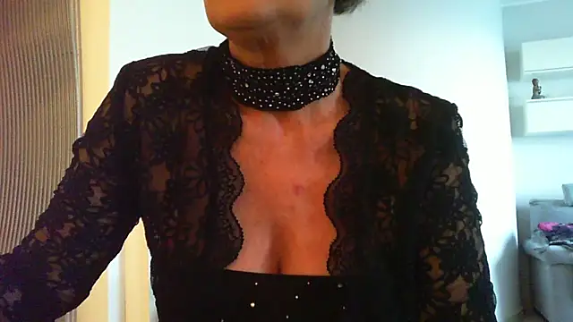 Snapshot of __Angel78__ chatting on 11-21-25, 12:59 Angel78 online show from 11-21-25, 12:59