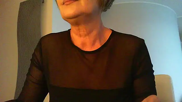 Snapshot of __Angel78__ chatting on 11-27-25, 02:19 Angel78 online show from 11-27-25, 02:19