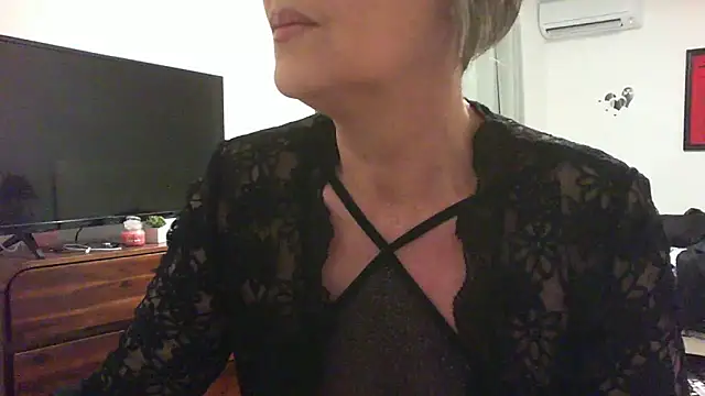 Snapshot of __Angel78__ chatting on 02-17-26, 12:56 Angel78 online show from 02-17-26, 12:56