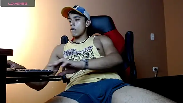 Snapshot of karlgiles_ chatting on 12-17-24, 05:26 karlgiles online show from 12-17-24, 05:26