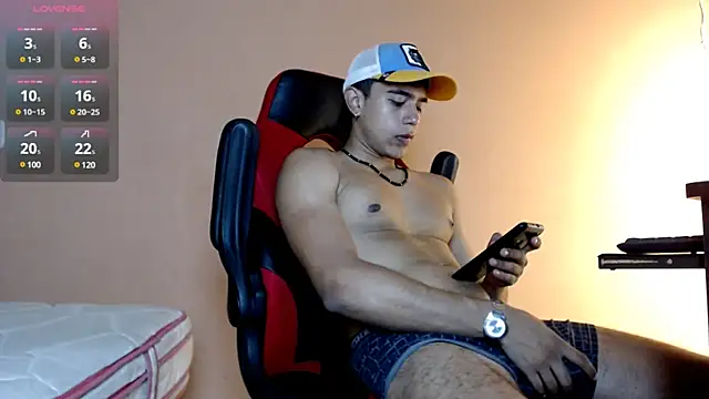 Snapshot of karlgiles_ chatting on 01-23-25, 06:45 karlgiles online show from 01-23-25, 06:45