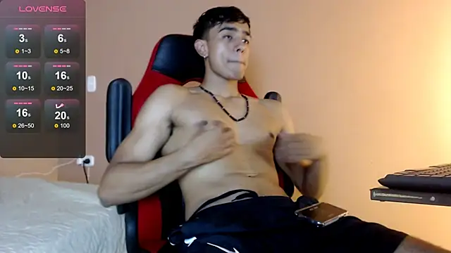 Snapshot of karlgiles_ chatting on 02-09-25, 05:54 karlgiles online show from 02-09-25, 05:54