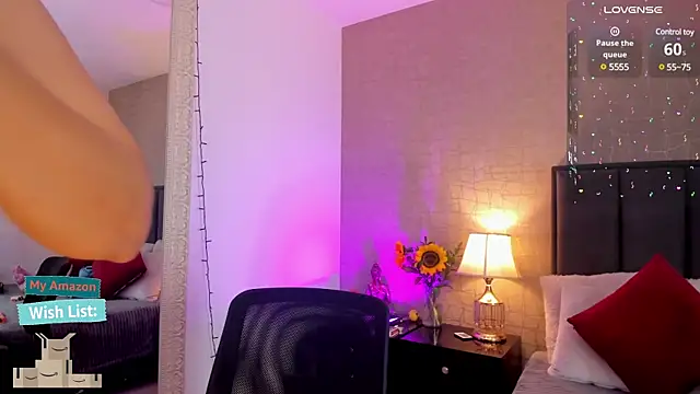 Mariana c1 online show from 02-28-25, 02:20