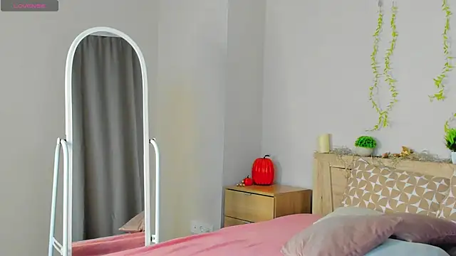 Cherry Price online show from 04-08-26, 11:59