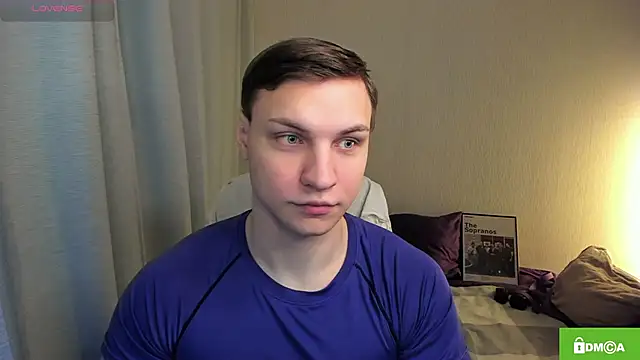 Snapshot of handsome_guy01 chatting on 04-08-26, 11:16 handsome guy01 online show from 04-08-26, 11:16