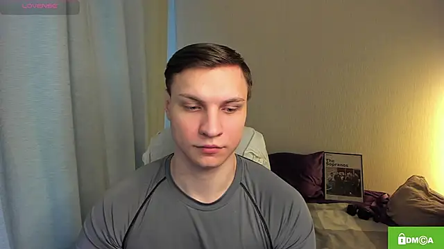 Snapshot of handsome_guy01 chatting on 04-09-26, 06:19 handsome guy01 online show from 04-09-26, 06:19