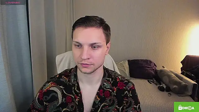 handsome guy01 online show from 07-12-26, 12:01