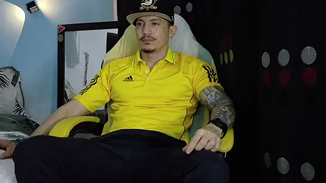 Alex motta online show from 04-22-26, 03:42