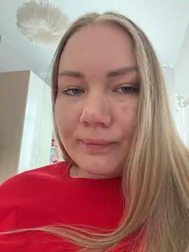 LianaCruz   online show from 04-01-26, 11:33