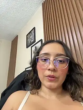 Kay LustyWife online show from 04-21-26, 10:56