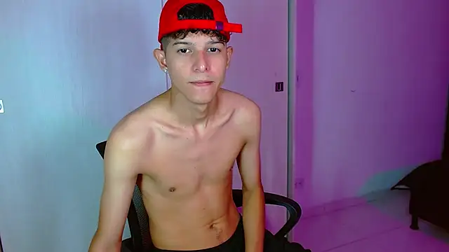 LiamGadiell online show from 03-20-25, 09:24