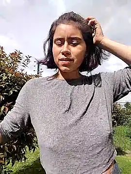 Snapshot of Alexandra_65 chatting on 02-17-26, 02:02 Alexandra 65 online show from 02-17-26, 02:02